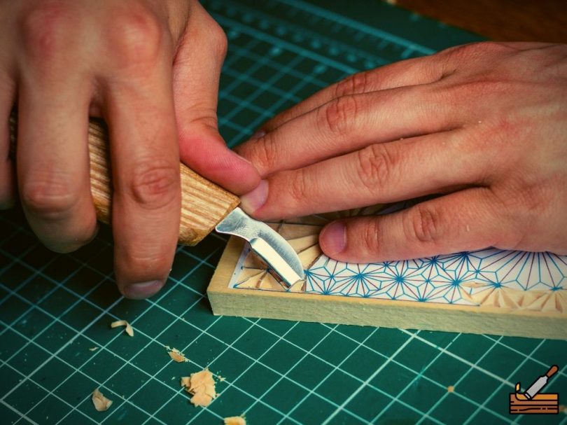 Chip Carving with BeaverCraft Chip Carving Knife #Beginner Carver