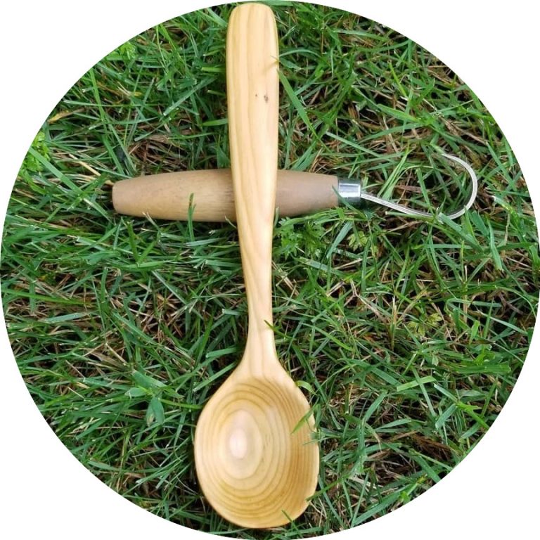 5 Best Spoon Carving Tools (Hook Knives + Spoon Kits)