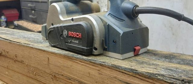 Best Electrical and Mechanical Hand Planers [Buying Guide 2021]